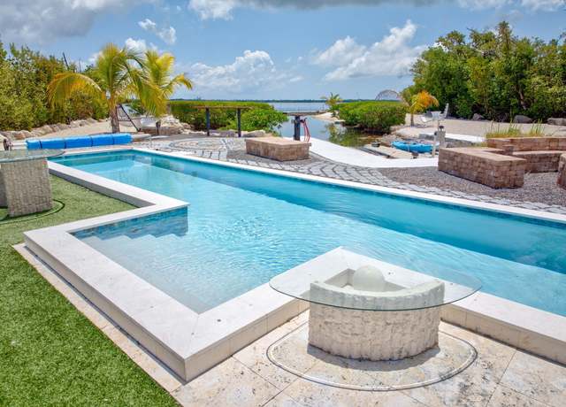 Property at 1667 Bogie Dr, Big Pine Key, FL 33043, 3 beds, 2 baths