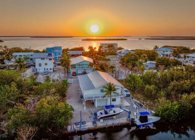 Property at 3881 Joyce Rd, Big Pine Key, FL 33043, 3 beds, 3 baths