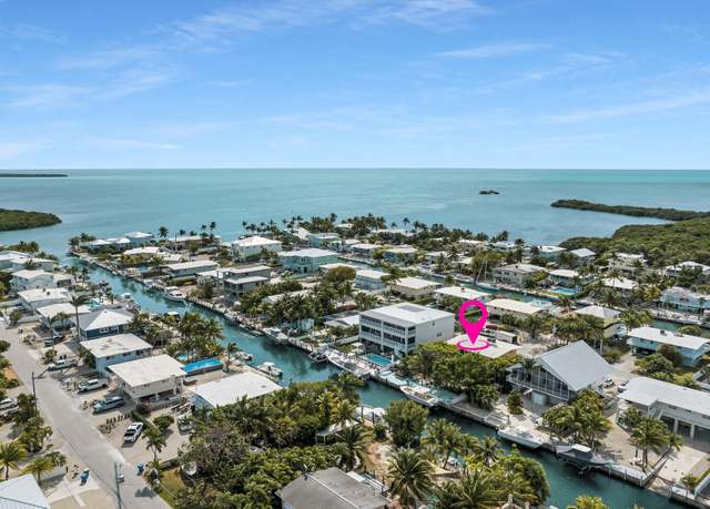 Property at 173 Plantation Dr, Plantation Key, FL 33070, 4 beds, 3 baths