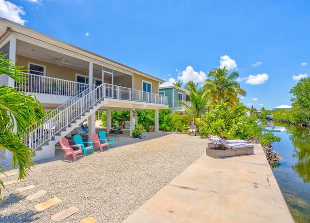 Property at 27417 Tobago Ln, Ramrod Key, FL 33042, 3 beds, 2 baths