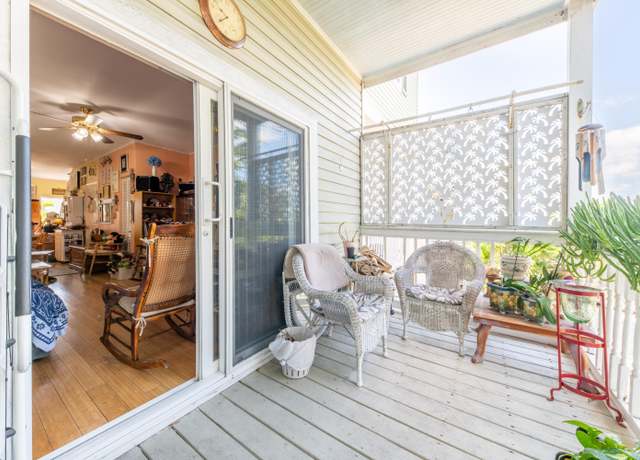 Property at 44 7Th Ave, Stock Island, FL 33040, 3 beds, 2.5 baths