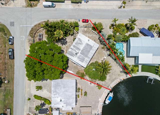 Property at 778 Canal St, Key Largo, FL 33037, 3 beds, 2 baths