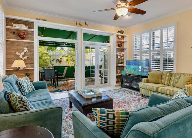Property at 212 Fleming St, Key West, FL 33040, 2 beds, 2.5 baths