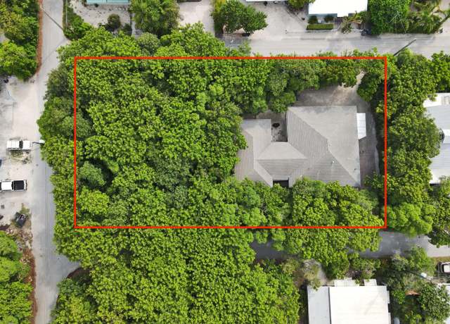 Property at 78 John Silver Dr, Key Largo, FL 33037, 3 beds, 3 baths