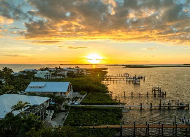 Property at 81 Mutiny Pl, Key Largo, FL 33037, 3 beds, 3 baths