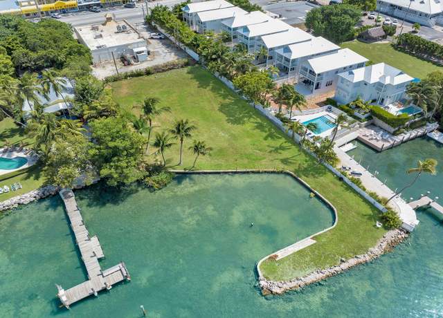 Property at 81910 & 81908 Overseas Hwy, Upper Matecumbe Key Islamorada, FL 33036