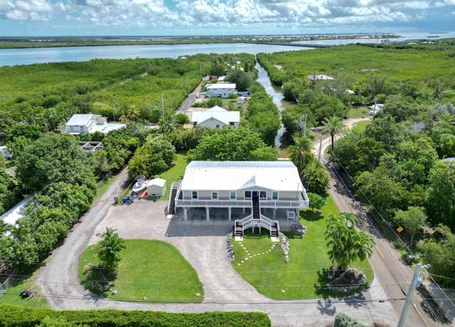 Property at 19749 Date Palm Dr, Sugarloaf Key, FL 33042, 4 beds, 3 baths