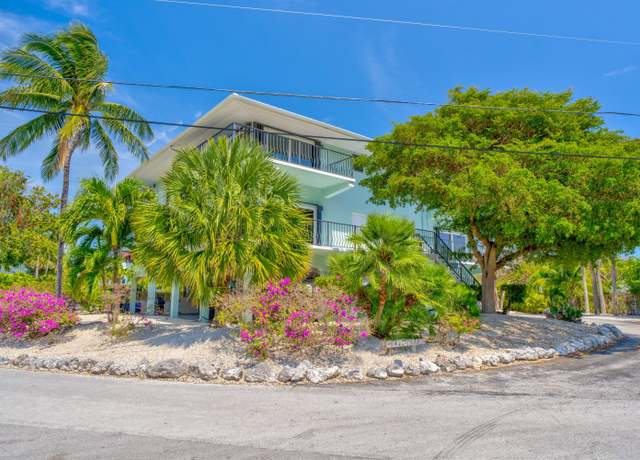 Property at 12690 Overseas Hwy #52, Marathon, FL 33050, 2 beds, 2.5 baths