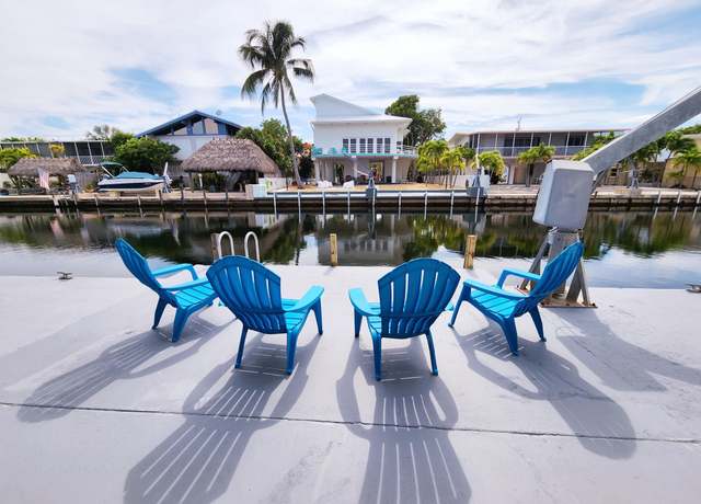 Property at 135 Tequesta St, Plantation Key, FL 33070, 2 beds, 2 baths