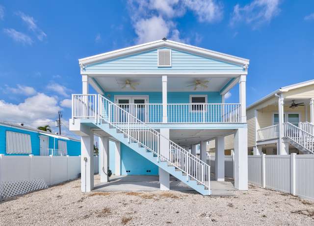 Property at 718 Garden State Ln, Key Largo, FL 33037, 3 beds, 2 baths