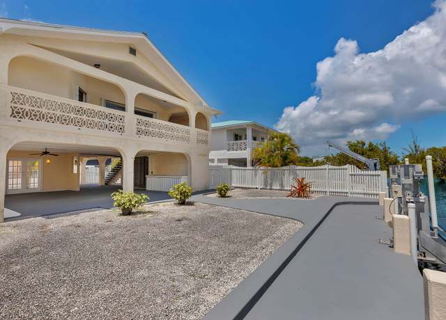 Property at 3667 South Seas St, Big Pine Key, FL 33043, 2 beds, 2 baths