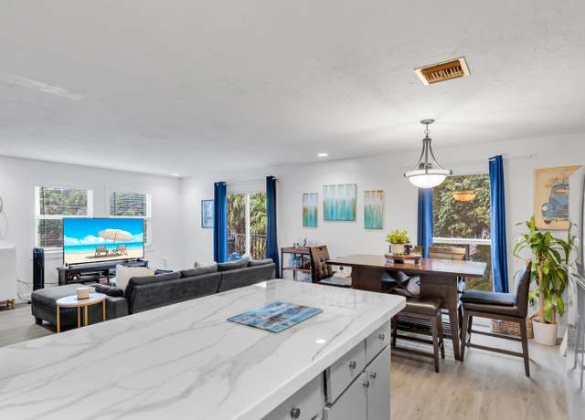 Property at 111 Stirrup Key Woods Rd Unit 2B1, Marathon, FL 33050, 2 beds, 1.5 baths