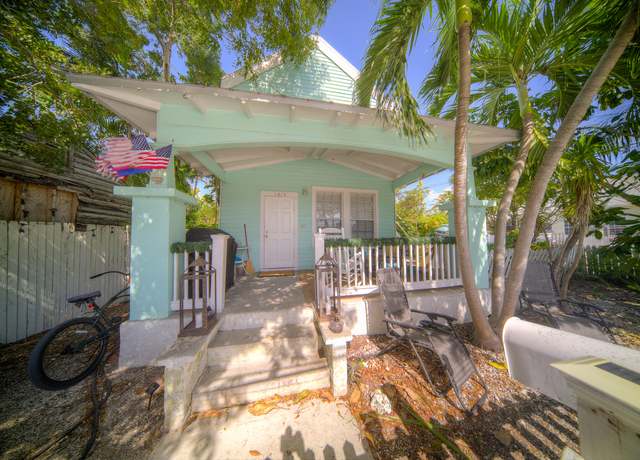 Property at 1415 United St, Key West, FL 33040, 5 beds, 3 baths