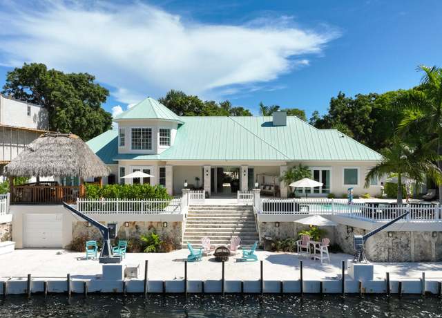 Property at 12 Bass Ave, Key Largo, FL 33037, 5 beds, 3 baths