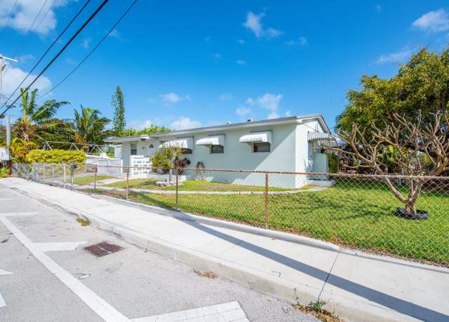 Property at 317 Cross St, Stock Island, FL 33040, 3 beds, 2 baths