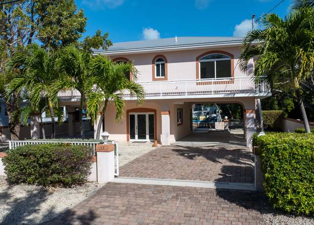 Property at 123 Peace Ave, Key Largo, FL 33070, 3 beds, 2 baths