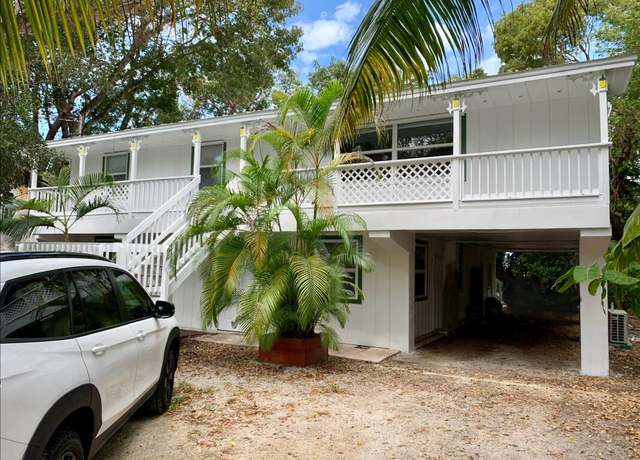 Property at 118 Key Heights Dr, Plantation Key, FL 33070, 3 beds, 2 baths