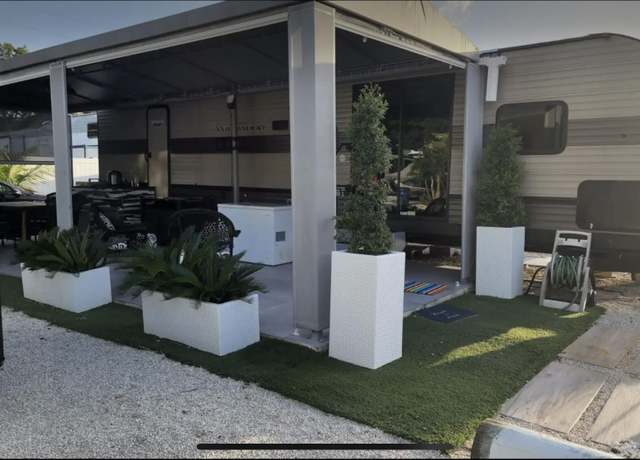Property at 325 Calusa St #478, Key Largo, FL 33037, 2 beds, 1.5 baths