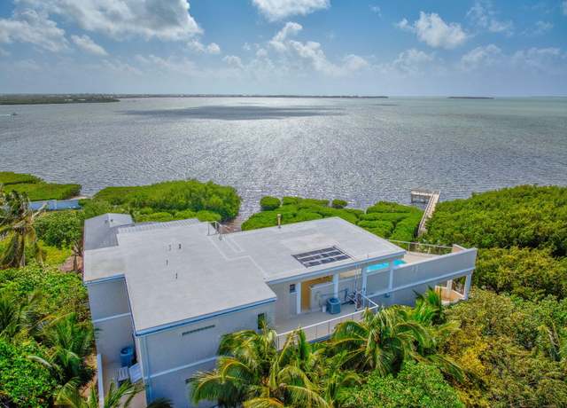 Property at 225 Colson Dr, Cudjoe Key, FL 33042, 6 beds, 6.5 baths