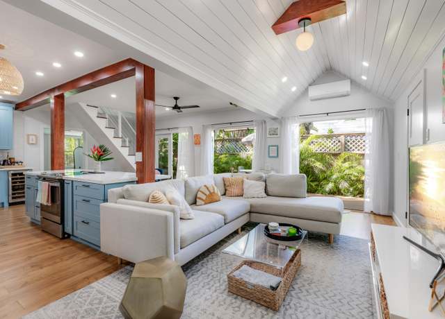 Property at 710 Ashe St, Key West, FL 33040, 2 beds, 1 bath