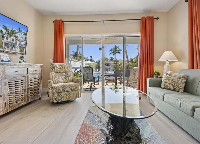 Property at 7031 Harbor Village Dr, Duck Key, FL 33050, 2 beds, 1.5 baths