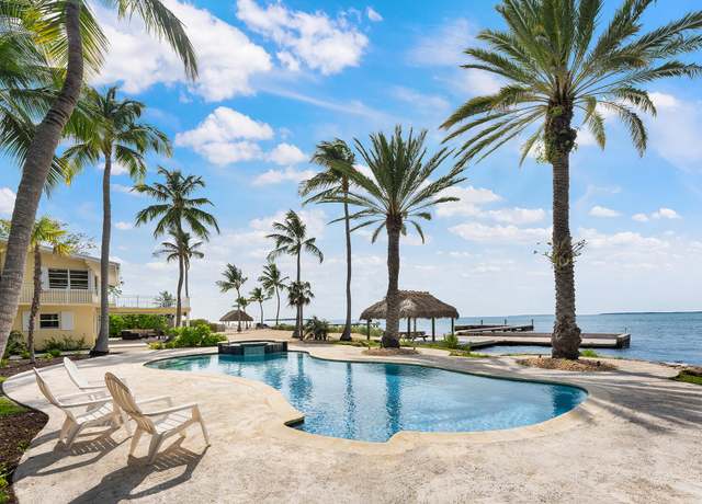 Property at 36 Sunset Rd, Key Largo, FL 33037, 4 beds, 2 baths