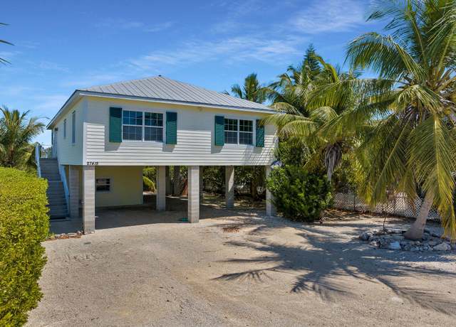 Property at 27415 Barbuda Ln, Ramrod Key, FL 33042, 3 beds, 2 baths