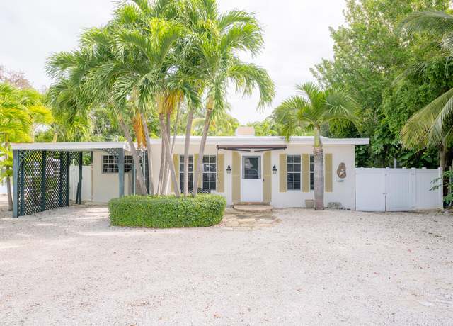 Property at 917 Lobster Ln, Key Largo, FL 33037, 2 beds, 2 baths