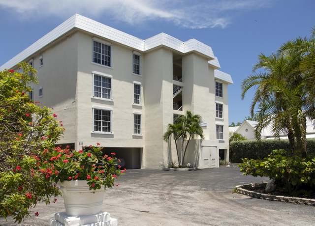 Property at 833 Eisenhower Dr #303, Key West, FL 33040, 2 beds, 2 baths