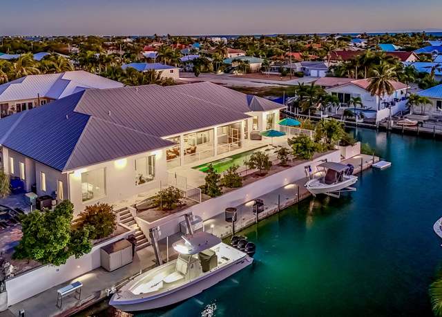 Property at 20816 W 4Th Ave, Cudjoe Key, FL 33042, 5 beds, 4 baths