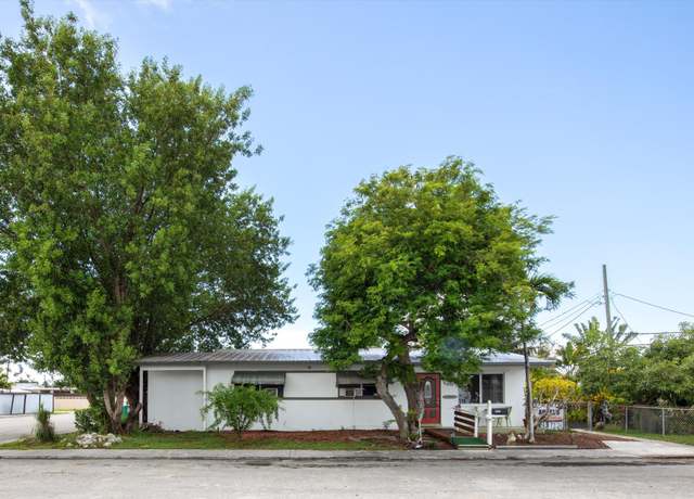 Property at 3536 Northside Ct, Key West, FL 33040, 3 beds, 2 baths