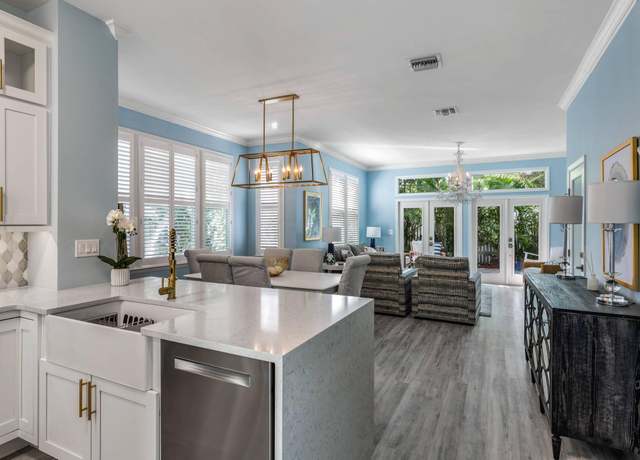 Property at 216 Fleming St, Key West, FL 33040, 2 beds, 2.5 baths