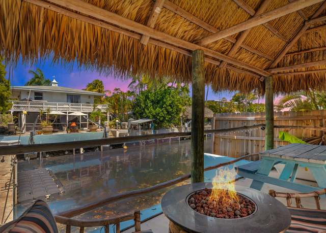 Property at 1112 Grand St Unit and Half Lot, Key Largo, FL 33037, 3 beds, 2 baths