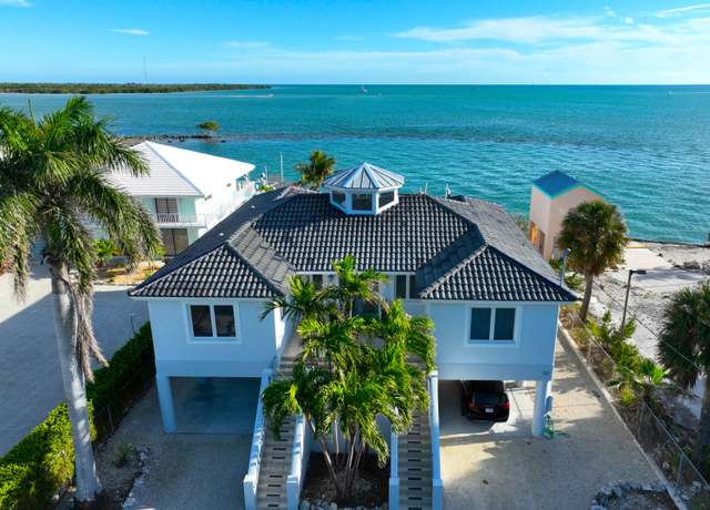Property at 23 S Kyle Way, Marathon, FL 33050, 4 beds, 3 baths