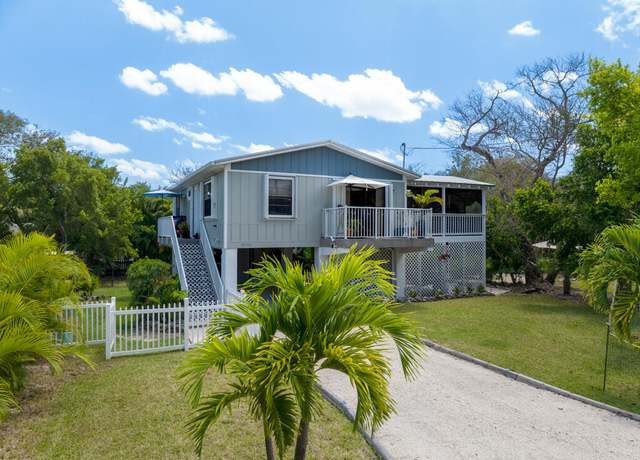 Property at 29156 Tulip Ln, Big Pine Key, FL 33043, 2 beds, 2 baths
