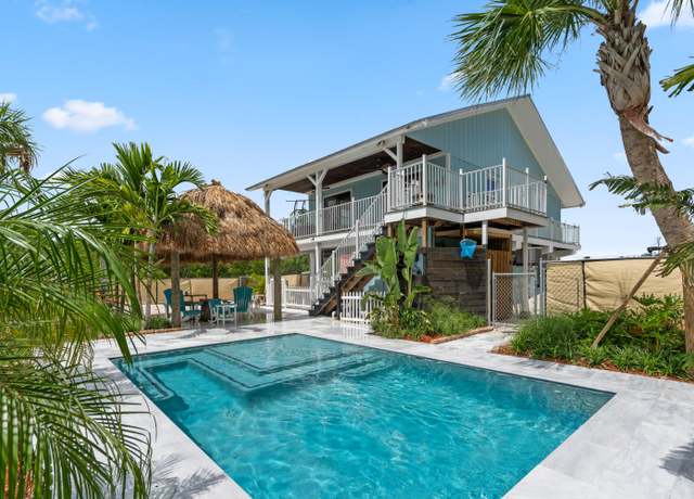 Property at 3746 Park Ave, Big Pine Key, FL 33043, 2 beds, 2 baths