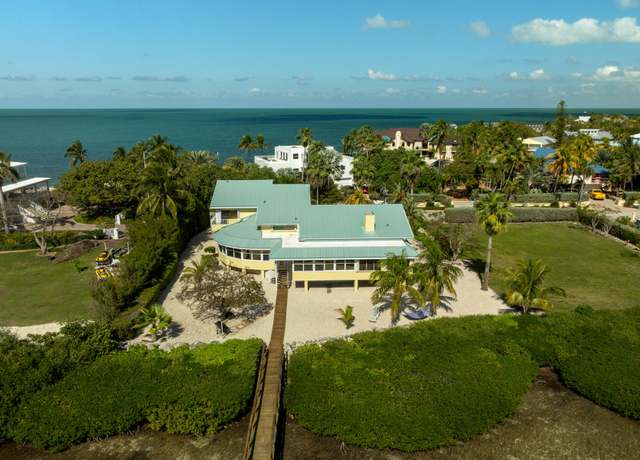 Property at 120 Pirates Cove Dr, Marathon, FL 33050, 4 beds, 4 baths