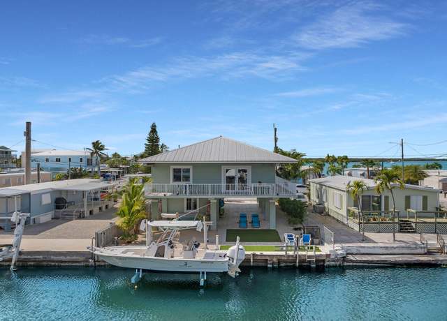 Property at 59 Bird Ln, Key Largo, FL 33037, 3 beds, 2 baths