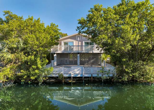 Property at 29172 Rose Dr, Big Pine Key, FL 33043, 2 beds, 2 baths