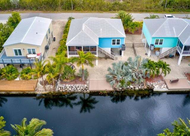 Property at 27235 Mariposa Rd, Ramrod Key, FL 33042, 3 beds, 2 baths