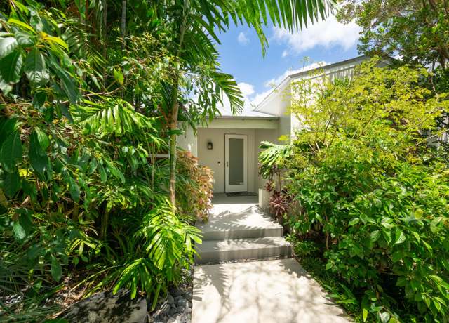Property at 1231 Washington St, Key West, FL 33040, 3 beds, 3 baths