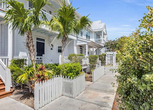 Property at 12399 Overseas Hwy #12, Marathon, FL 33050, 3 beds, 2.5 baths