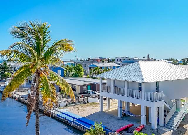 Property at 31463 Avenue G, Big Pine Key, FL 33043, 2 beds, 2 baths