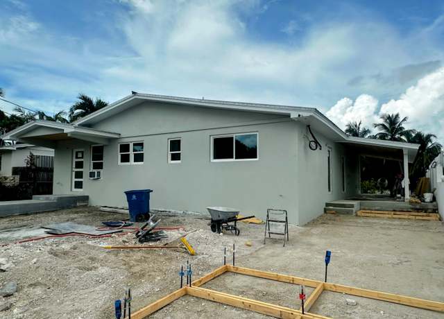 Property at 30 Key Haven Rd, Key Haven, FL 33040, 3 beds, 3 baths