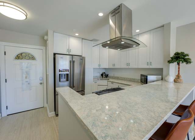 Property at 105 Avenue D #113, Marathon, FL 33050, 1 bed, 1 bath