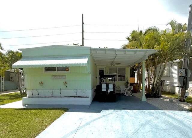 Property at 610 N Emerald Dr, Key Largo, FL 33037, 2 beds, 2 baths