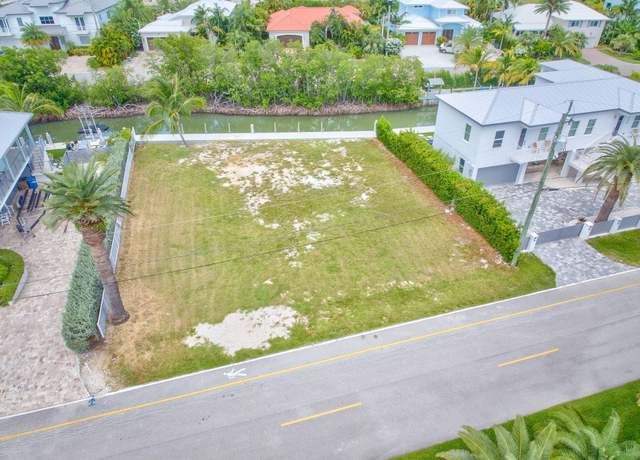 Property at 200 15Th Cir, Key Colony, FL 33051