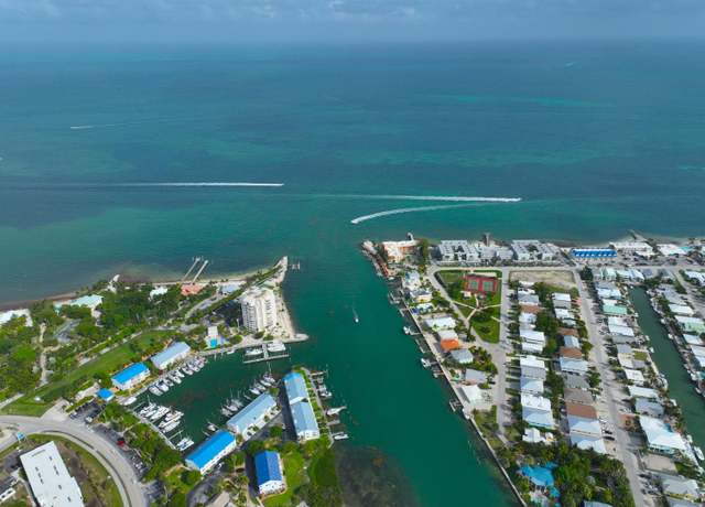 Property at 95 Coco Plum Dr Unit 2D, Marathon, FL 33050, 3 beds, 2.5 baths