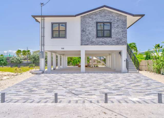 Property at 708 82Nd Street Ocean Street Ocean, Marathon, FL 33050, 4 beds, 3 baths