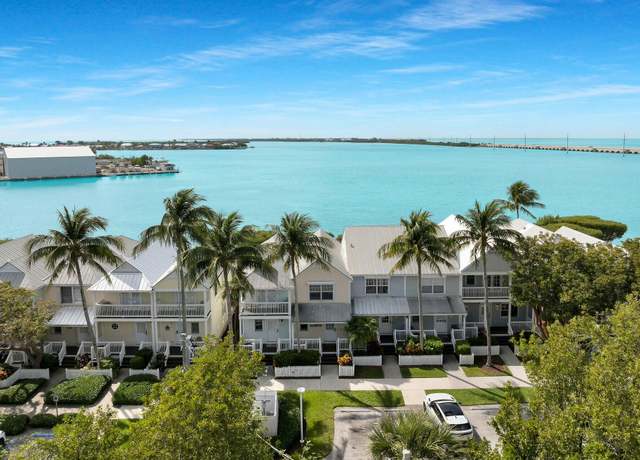 Property at 5035 Sunset Village Dr, Duck Key, FL 33050, 2 beds, 2.5 baths
